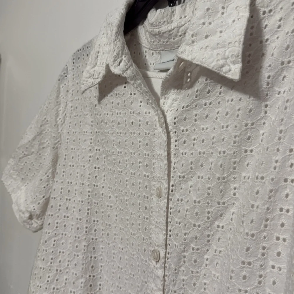 Alfred Dunner White Floral Eyelet Button Top size 16 - Picture 3 of 8